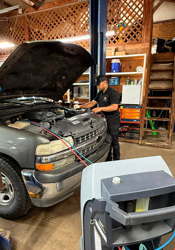 PORT-MOBILE-AUTO-SHOP-04